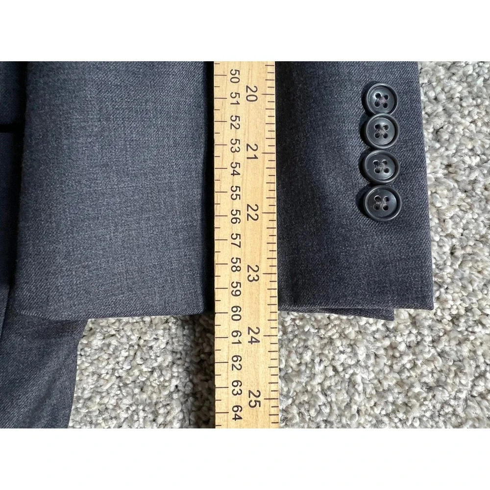Jos A Bank 1905 Gray Wool Blazer Sport Coat 48S 2-Button